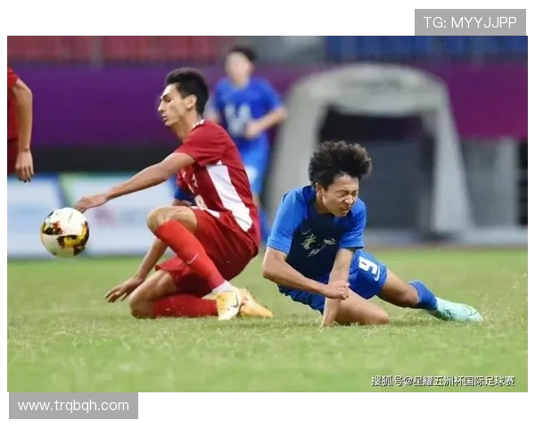 重庆足球队在全运会积分榜上以64分稳居第一名展现强劲实力