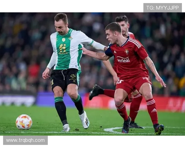 广州飞盘队边路渗透战术解析与比赛表现深度剖析